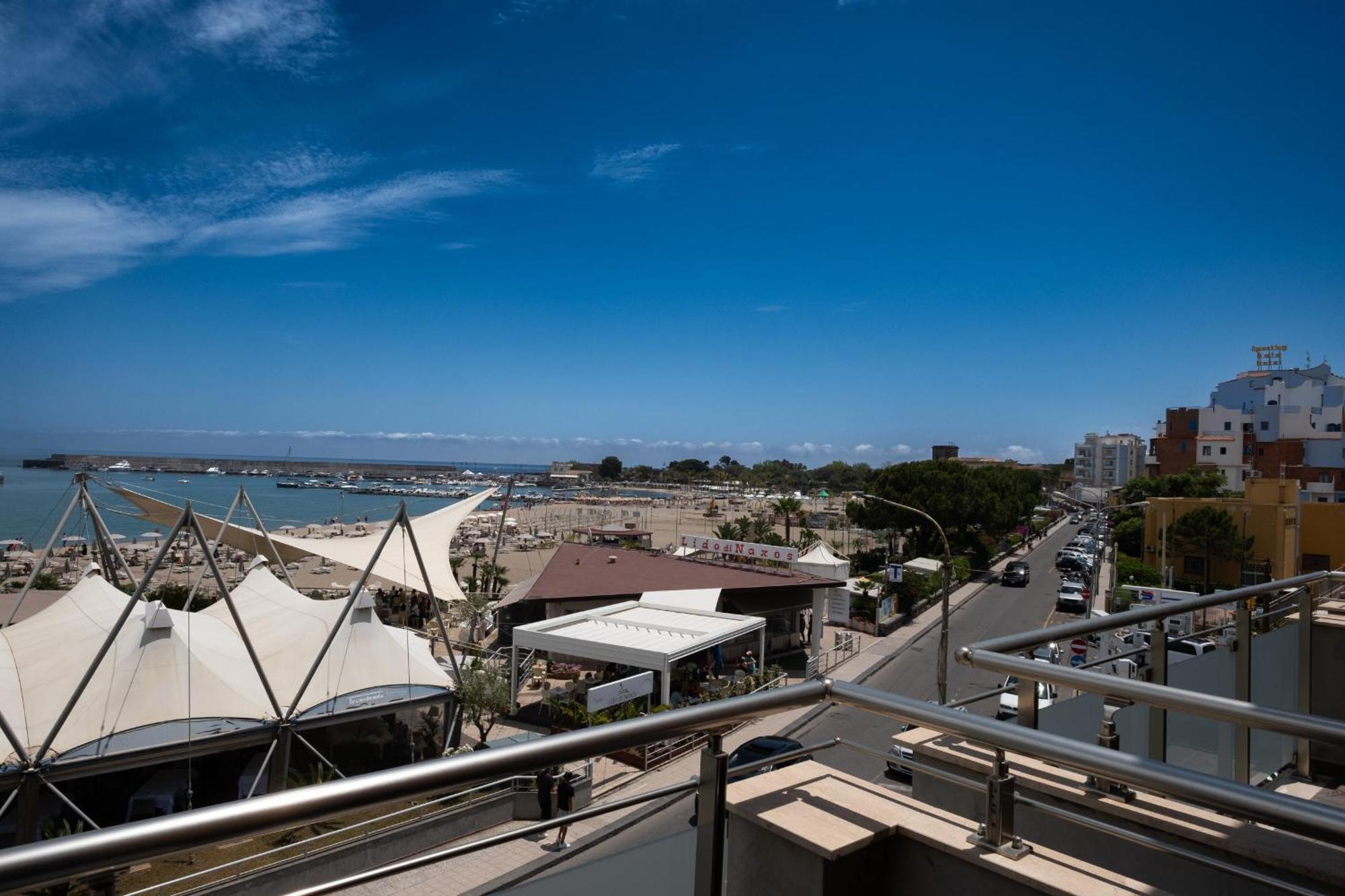 Apple House Apartment จีอาร์ดีนี นักซอส ภายนอก รูปภาพ