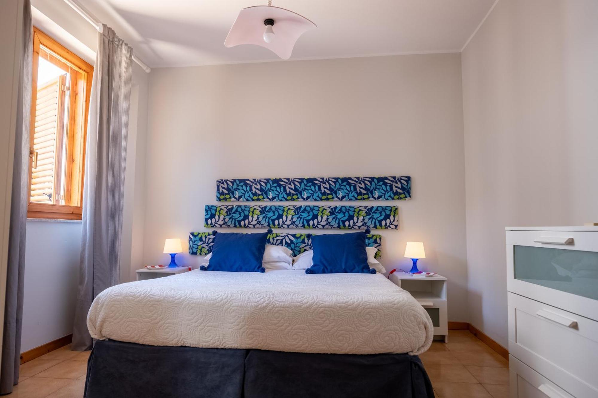 Apple House Apartment จีอาร์ดีนี นักซอส ภายนอก รูปภาพ